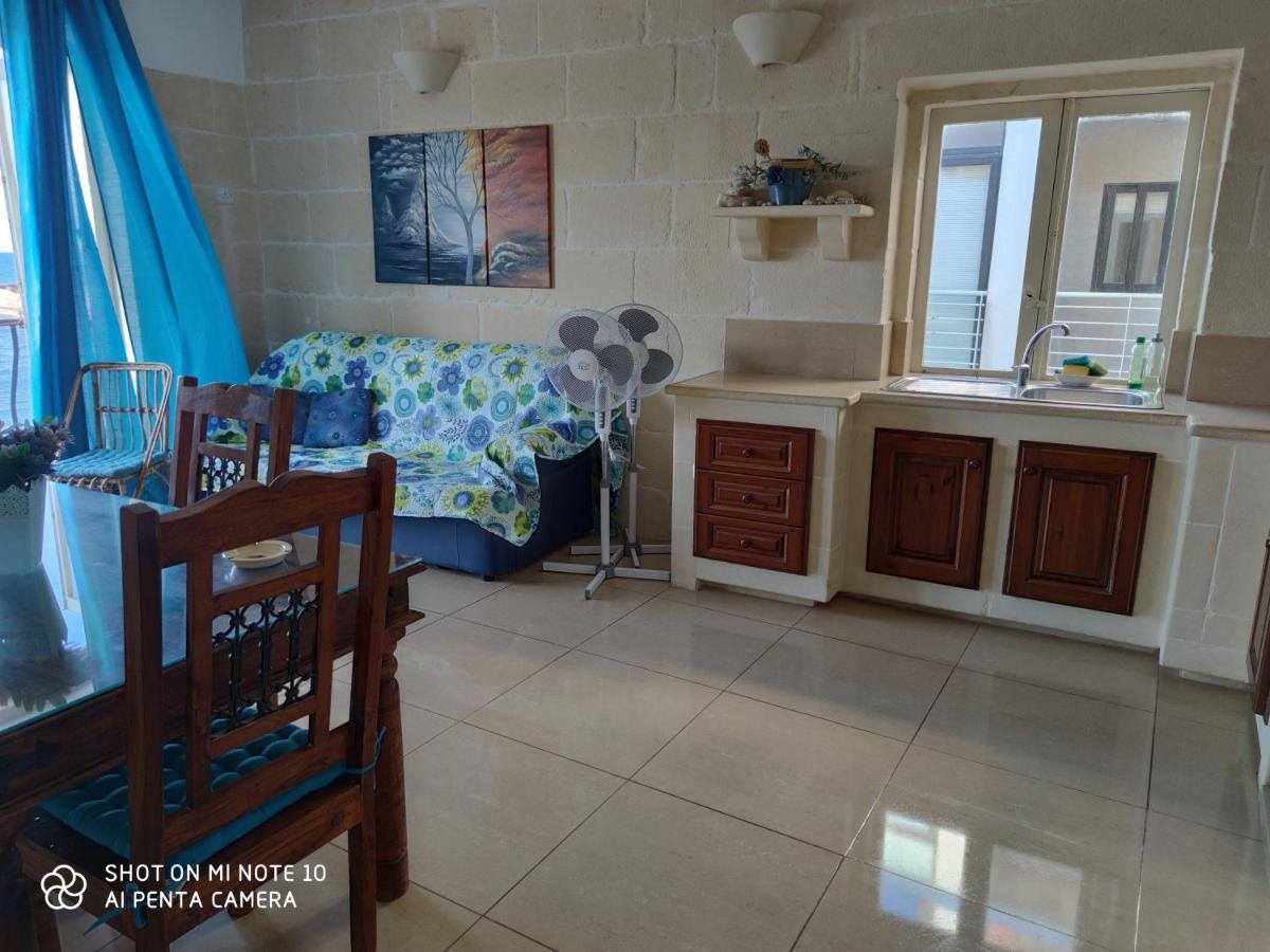 Seafront Two Bedroomed Apartment In マルサルフォーン エクステリア 写真