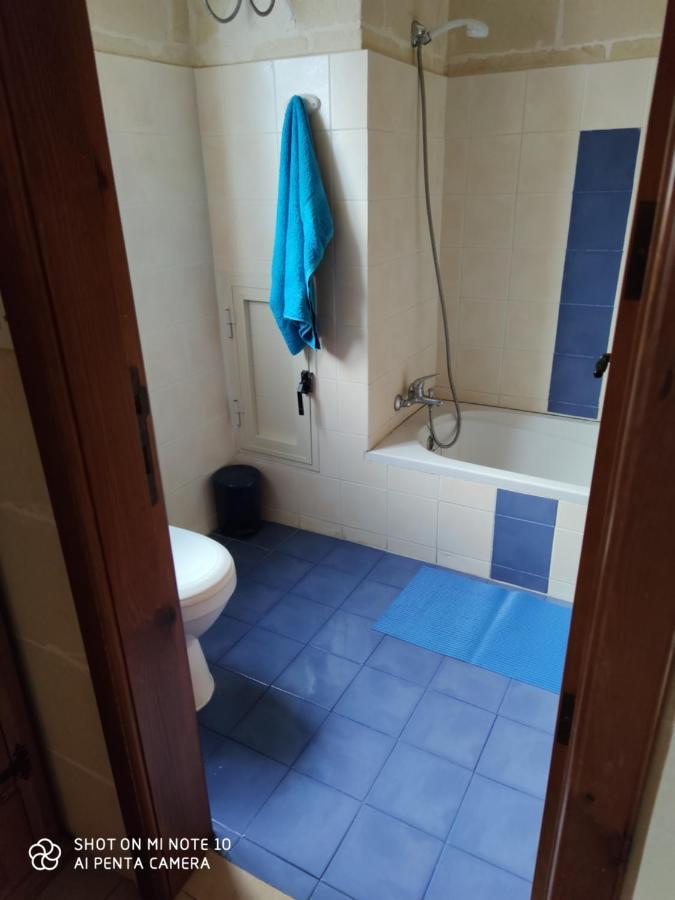 Seafront Two Bedroomed Apartment In マルサルフォーン エクステリア 写真